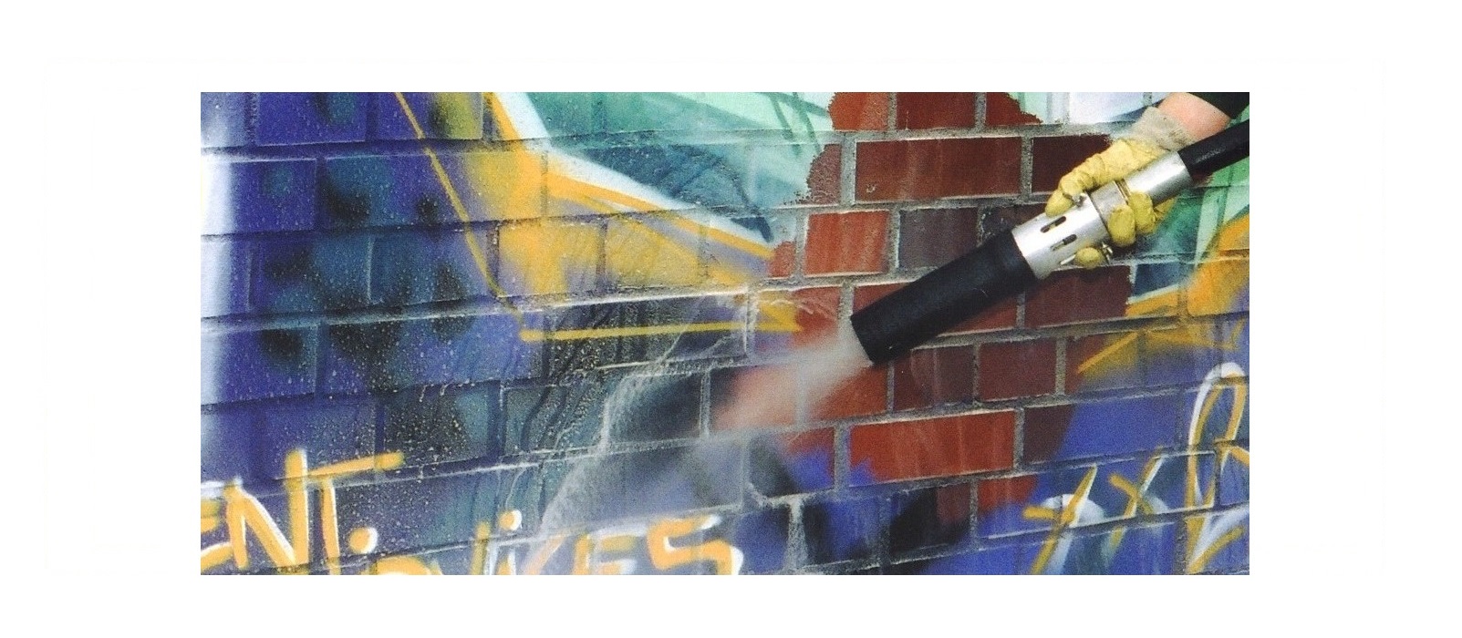 1 Graffiti CMS531white01.jpg 1 Graffiti CMS531white01.jpg